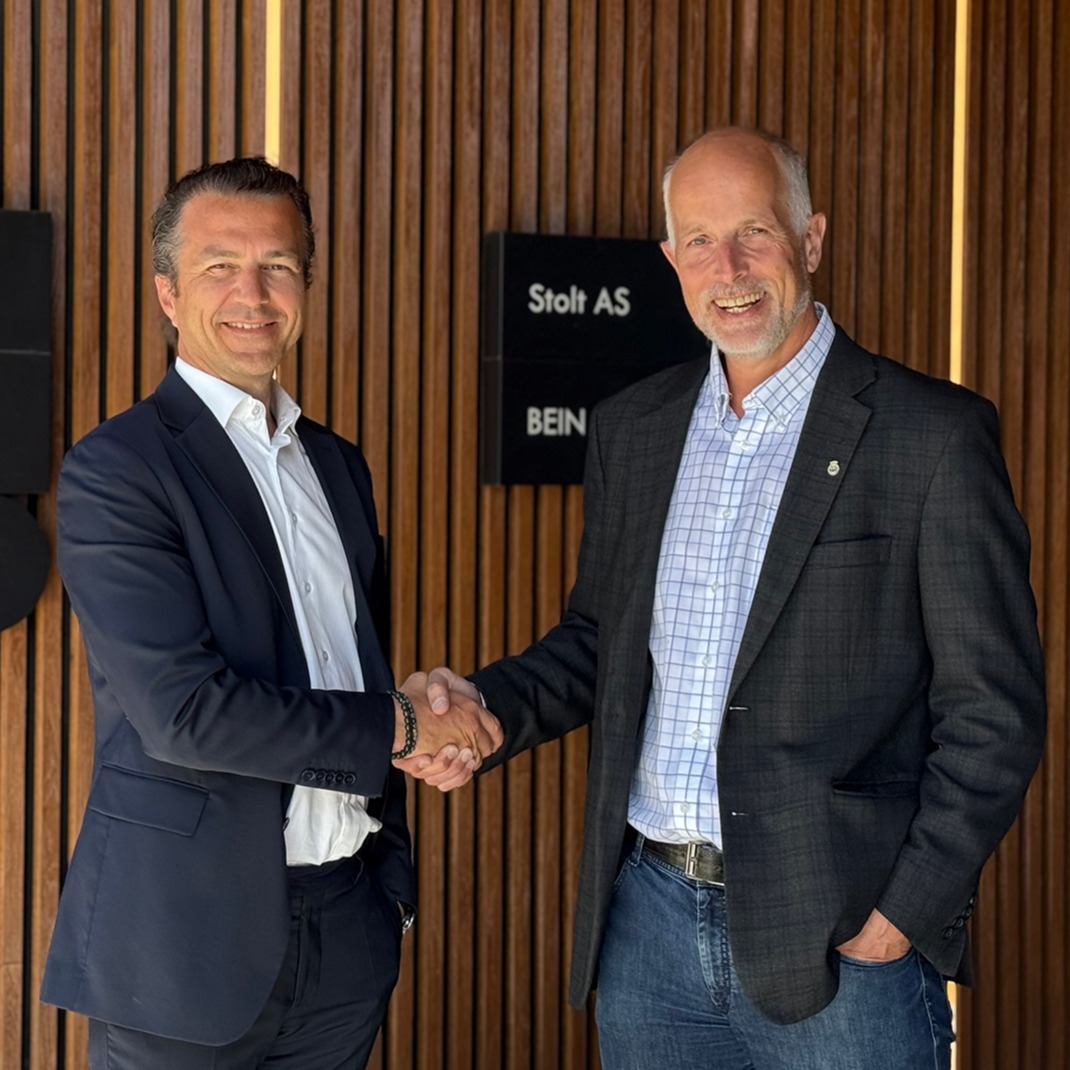 Become-a-partner_hero-image